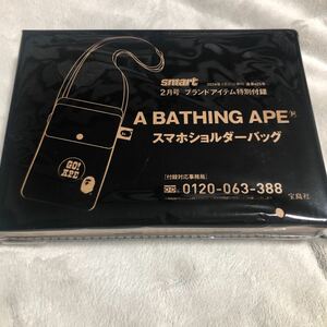 A BATHING APE スマホショルダーバッグ