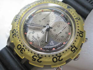 SWATCH AQUACHRONO 金色 黒黄 透明 ラバーベルト 中古 薄傷あり 稼働品 クロノ正常 CHRONO SCUBA200 ダイバー 防水 アクアクロノ