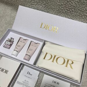 新品 未使用 ディオール DIOR トラベルセット ブルーミングブーケ バースデー ギフト ハンドクリーム ミニ 香水 ノベルティ 巾着 コスメ