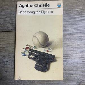 J-2189■Agatha Christie Cat Among the Pigeons(鳩のなかの猫)■英語小説 外国語書籍■