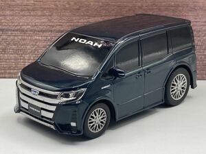 即決有★プルバックカー TOYOTA トヨタ ノア ハイブリッド 80 後期 NOAH ブラッキッシュアゲハガラスフレーク カラーサンプル★ミニカー