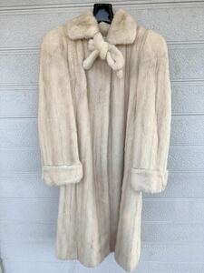 最高級毛皮 美品 TAILORED CANADIAN MINK カナディアン ミンク リアルファー ホワイト系 セミロング コート着丈：110