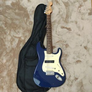 Fender　フェンダー　エレキギター　Squier Stratocaster ストラトキャスター ソフトケース