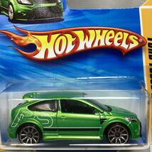 ☆ホットウィール☆ フォード　フォーカス　RS 黄緑　Hot Wheels _画像1