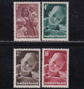 ※オランダ・慈善《子供/児童福祉》1947年/4種完/Scott#B180～B184