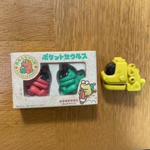 昭和レトロ　ポケットザウルス　えんぴつサック箱付き　穴開けパンチ　送料無料_画像1