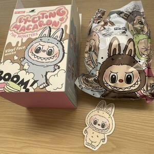 POPMART LABUBU Soymilk ホワイト THE MONSTERS EXCITING MACARON ポップマート ラブブ マカロン ぬいぐるみキーホルダー