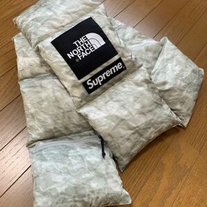 Supreme × THE NORTH FACE シュプリーム ノースフェイス ダウン マフラー ペーパー柄 700-FILL