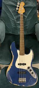 Squier by Fender Jazz Bass レリック風