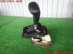 2UPJ-97817555]ランクル100系(HDJ101K)ATシフトレバー 中古