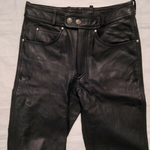 ハーレーダビットソン　レザーパンツ　HARLEY DAVIDSON 革パン leather pant　BLACK　黒　ブラック　30 5ポケット jeans形　裾　カット　