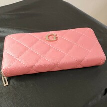 GUESS 長財布 レディース ピンク 中古品 全国即日発送_画像1