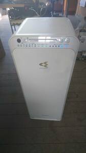 DAIKIN air purifier 2016 year made used MCK55SKS-W