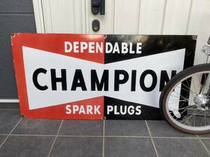  Vintage extra-large signboard CHAMPION SPARK PLUGS width 122cm Champion plug / horn low signboard garage America Setagaya base Showa Retro 