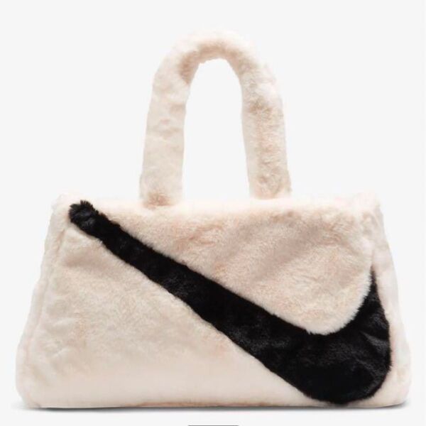 新品タグつき! ナイキ Nike フェイクファートート 10L トートバック