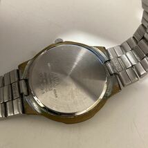 ※9646　SEIKO アルバ ALBA ソーラー SOLAR 3針 デイト V145-0AT0 男性用 メンズ 腕時計　内部曇り有　稼働だが時刻合っていない　ジャンク_画像2