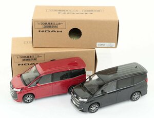 【中古品】1/30色見本ミニカー 店舗展示用 トヨタ ノア グッリターブラック ガラスフレーク レッドマイカメタリック ⑤226 ⑥3R3 ;;