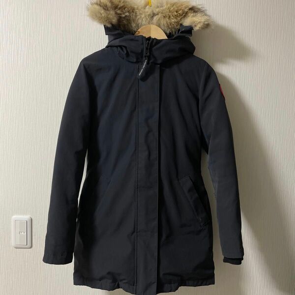 格安出品【CANADA GOOSE】Victoria Parkaダウンジャケット