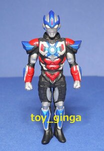 即決ウルトラヒーローシリーズ ウルトラマンオーブ（ライトニングアタッカー） 中古品　