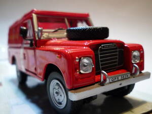 39968 HONGWELL Cararama/ Hongwell kala llama Land Rover Series 3 109 Soft Top Red Fire Brigade Land Rover 1/43 unused 