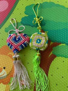 ハンドメイド　手作り　網細工　編み物　インテリア飾り　カラフル　2つセット　民族