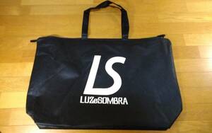 LUZ e SOMBRA/ルースイソンブラ 不織布トートバッグ/エコバッグ 黒 送料510円～ 約縦45.5cm×横68.5cm×幅15.5cm