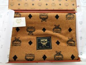 新品未使用品 MCM エムシーエム バスタオル 茶色 ブラウン 日本製