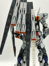 1/100　νガンダム　改造パーツ使用　全塗装済み完成品_画像6