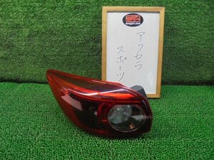 1EX1628 CM3)) マツダ アクセラ BM5AS 後期型 Sport 15S PROACTIV 純正 LEDテールランプ左　コイト220-41981　ジャンク品