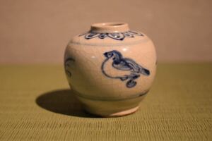 【GE】Y1120【コレクター所蔵品】時代 安南染付小壷 /東南アジア 古陶 美術 骨董品 時代品 美術品 古美術品