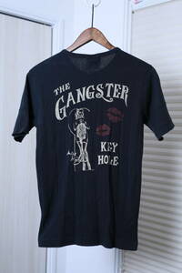 ★GANGSTERBILLE ギャングスタービル GLAD HAND グラッドハンド ヘンリーネック刺繍プリントヘンリーネック半袖Tシャツ 古着ユーズドメンズ