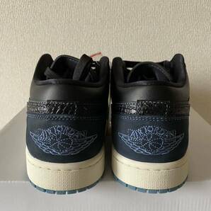 ナイキ ウィメンズ エアジョーダン1 ロー ネイビー/ブラックスネークスキン 27.5cm Nike WMNS Air Jordan 1 Low Navy/Black FJ5478-010の画像5