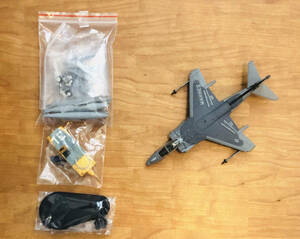 送料無料 ホビーマスター 1/72 HA2605 AV-8B ハリアーII Night Attack 164117 VMA-311 Tomcats 1999