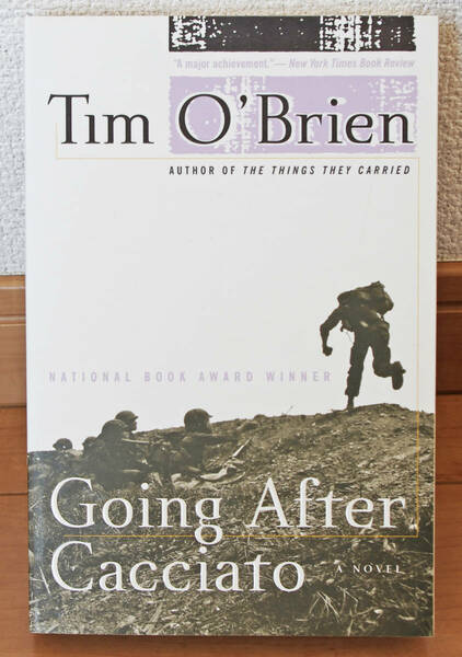 【洋書】Tim O'Brien Going After Cacciato ペーパーバック