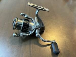 シマノ 15ツインパワー 2500HGS SHIMANO 15 TWINPOWER スピニングリール 中古品