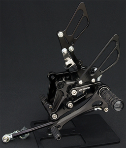 GSX1300R 隼 HAYABUSA バックステップ rearsets Black