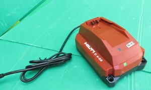 N-43#HILTI Hill ti charger C4-22 + charger adaptor IC CDM-22 2 point set used 