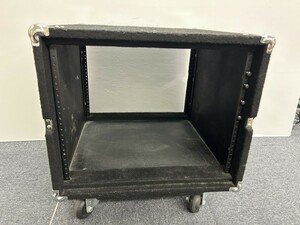 *8U rack case with casters . cover none ( external dimensions 57cm)