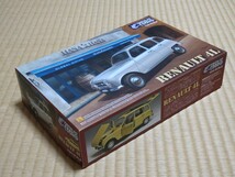 エブロ 1/24 ルノー4L RENAULT 同梱可 キャトル_画像3