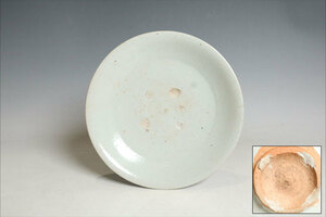  朝鮮古陶磁器 李朝 堅手 平茶碗 平皿 李朝時代（N123）