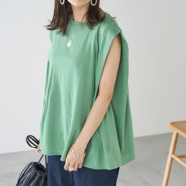 Chaco closetタックノースリーブカットソー*グリーンFREEサイズ
