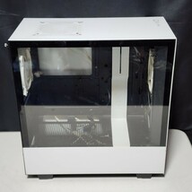 【送料無料】NZXT H510 White&Black(CM-H510B-W1) ミドルタワー型PCケース(ATX) IN WIN SIRIUS PURE×3基搭載_画像2