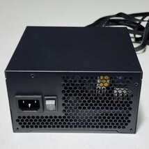 玄人志向 KRPW-BK750W/85+ 750W 80PLUS GOLD認証 ATX電源ユニット セミプラグイン 動作確認済み PCパーツ_画像3