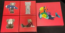 【要必読】KAWS TOKYO FIRST PUZZLE 2021 新品未使用未開封 ５個セット 　☆カウズ パズル JIGSAW kawsone_画像1