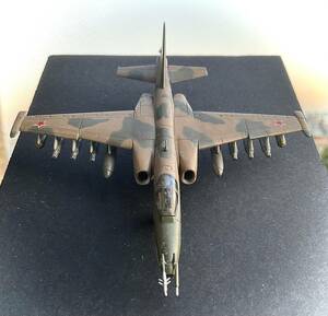 1/144 アカデミー SU-25 完成品