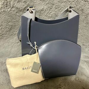 BALLY ショルダーバック レザー