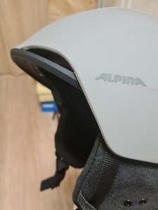 美品 ALPINA ヘルメット スキー スノーボード サイズ61-64cm