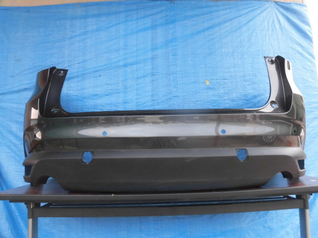マツダ CX8 KG2P リアバンパー グレー Z971