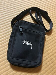 stussy ショルダーバッグ　supreme huf バレンシアガ