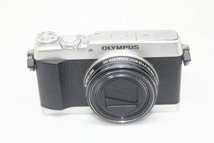 OLYMPUS コンパクトデジタルカメラ STYLUS SH-3 シルバー 光学式5軸手ぶれ補正 光学24倍&超解像48倍ズーム SH-3 SLV #0093-707_画像1